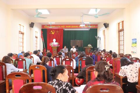 Thị trấn Bằng Lũng: Họp triển khai xóa nhà tạm, nhà dột nát